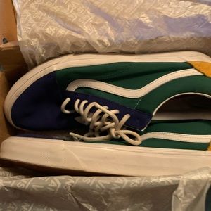 Mens Vans size 11
